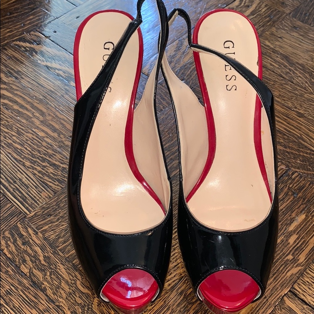 Guess Sling Back Patent Leather shoes